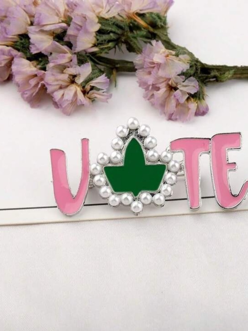 Fashion Jewelry Pink VOTE Pin with Green Leaf and Pearls